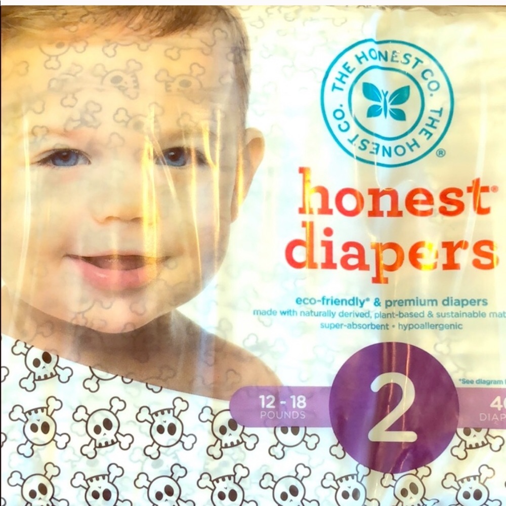 ☠️Honest Company skull print diapers size 2☠️